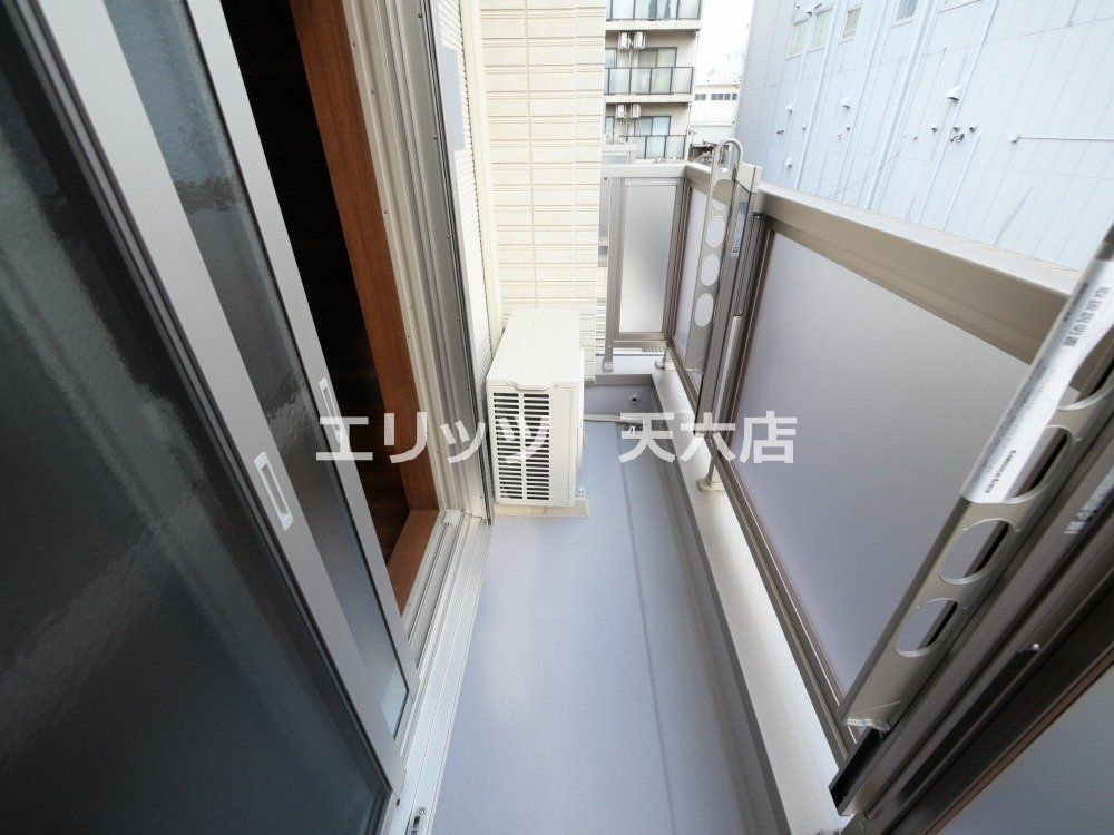 バルコニー　バルコニー