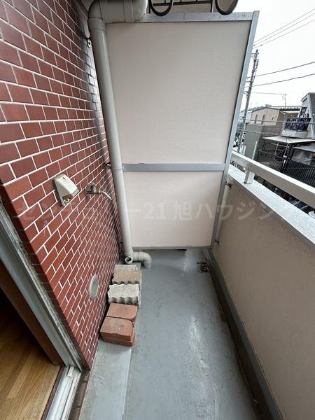 バルコニー　※別室参考写真