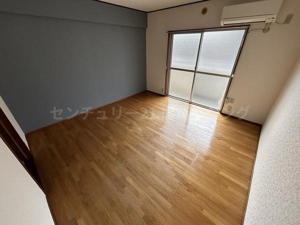 居室・リビング　※同タイプ別室参考写真