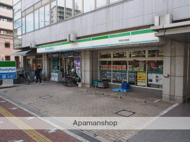 コンビニ　ファミリーマート（コンビニ）まで451m