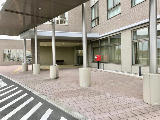 病院　医療法人啓仁会石巻ロイヤル病院（病院）まで882m