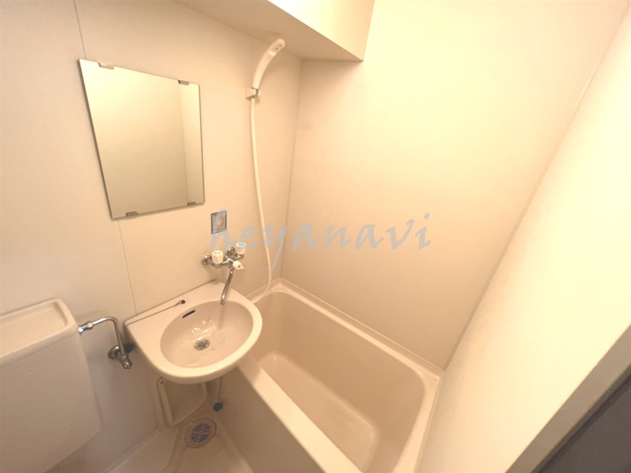 バス・シャワールーム　他号室　同施工参考写真