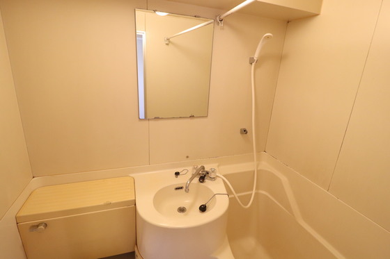 洗面設備　※別部屋の写真です
