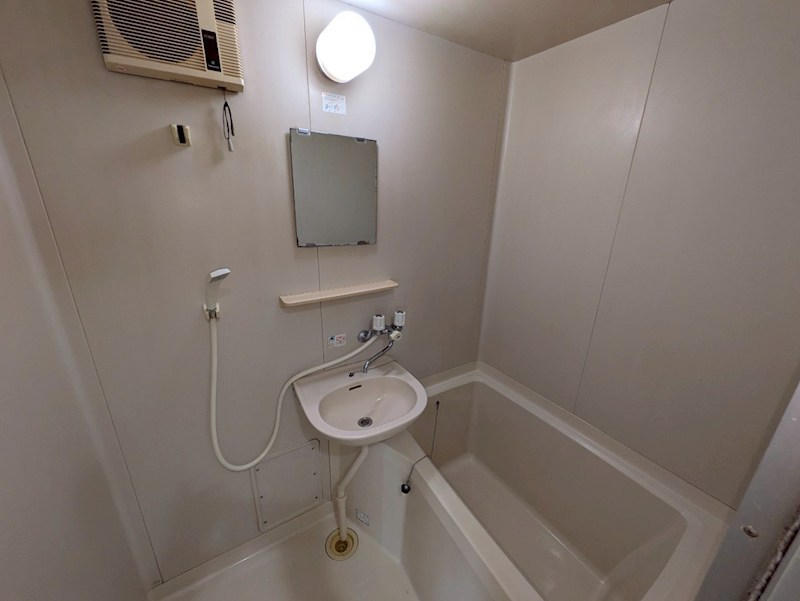 バス・シャワールーム　※別部屋参考写真※