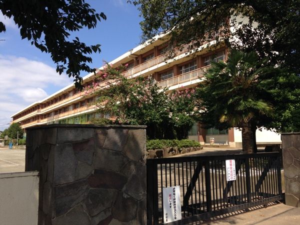 中学校　所沢市立南陵中学校（中学校）まで6022m