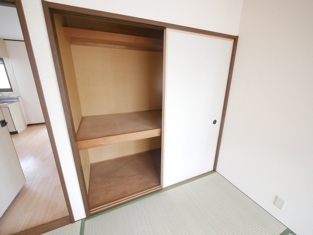 収納　★和室には押入れもあります★