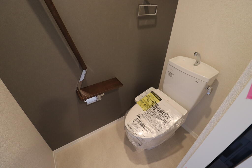 トイレ　トイレ：画像は同社類似物件の写真