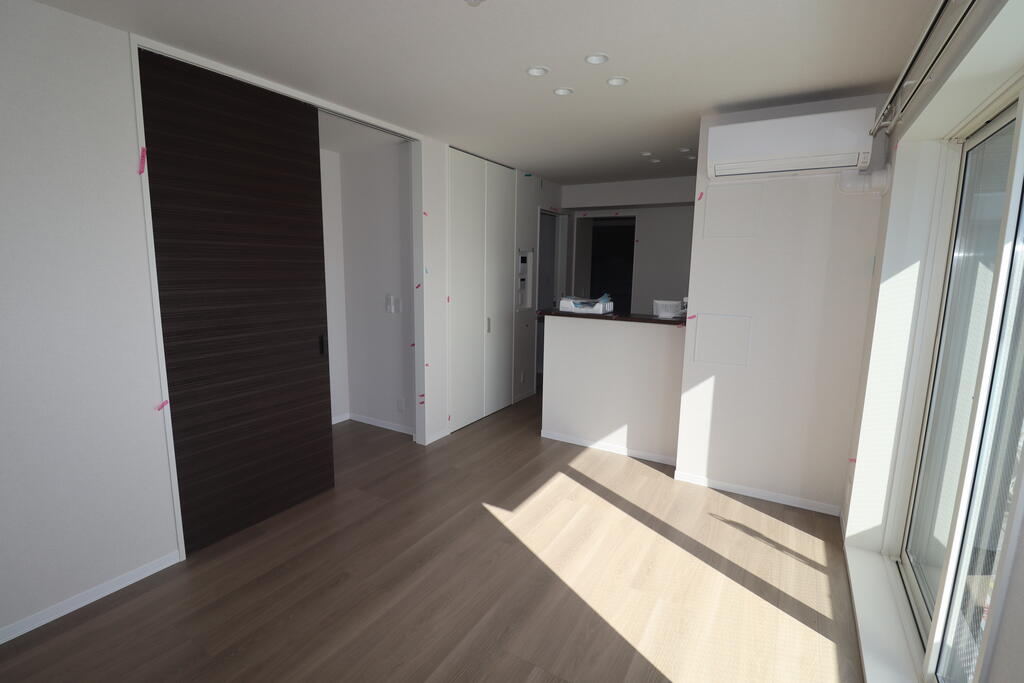 居室・リビング　リビング：画像は同社類似物件の写真