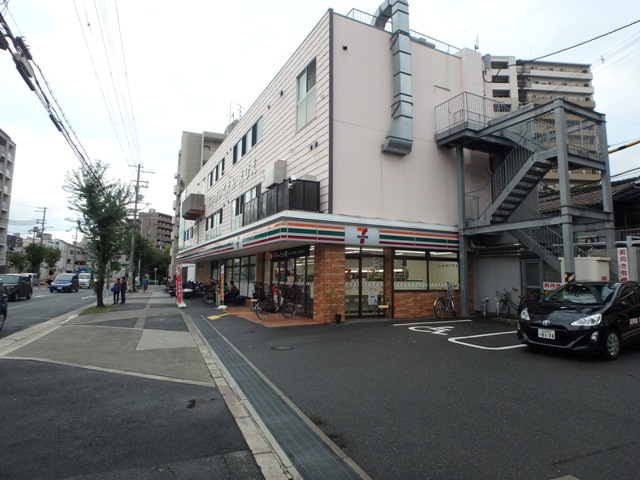 コンビニ　セブンイレブン 大阪海老江2丁目店（コンビニ）まで210m