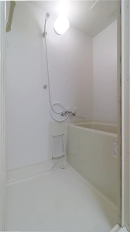 バス・シャワールーム　図面と現状に相違がある場合には現状を優先