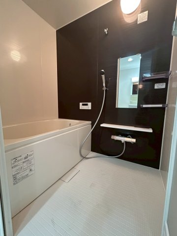 バス・シャワールーム　お風呂で日々の疲れを落としましょう