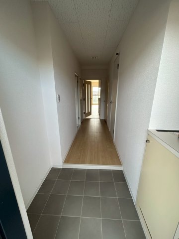 玄関　収納もある玄関です