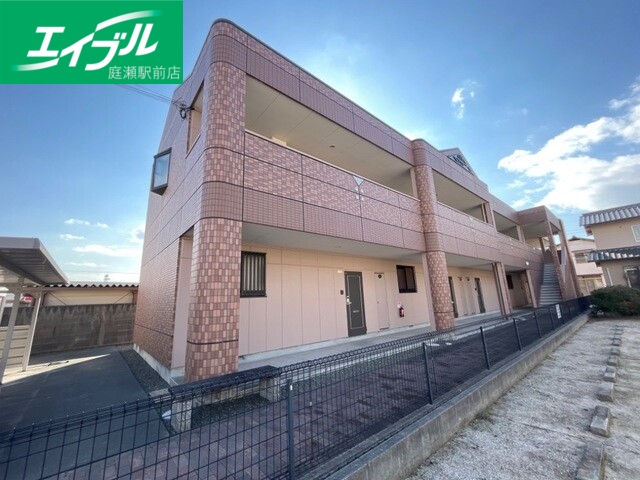 建物外観　外観写真（昼）