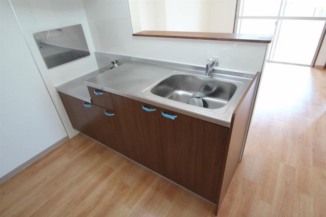 キッチン　※他部屋参照、現況優先