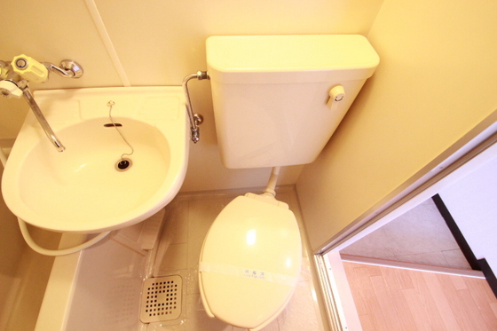 トイレ　※別室の写真です