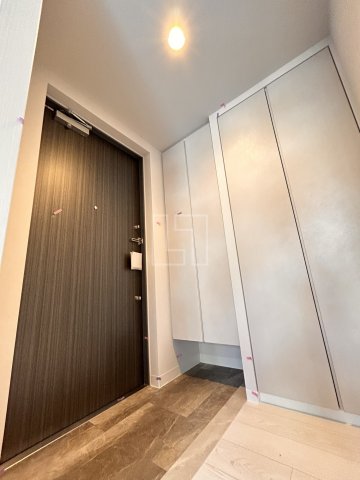 玄関　ルフォンプログレ堺筋本町タワーレジデンス　玄関スペース