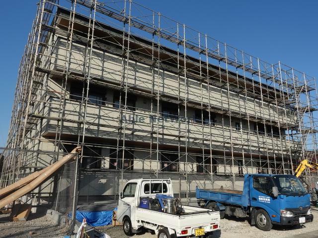 建物外観　建築中
