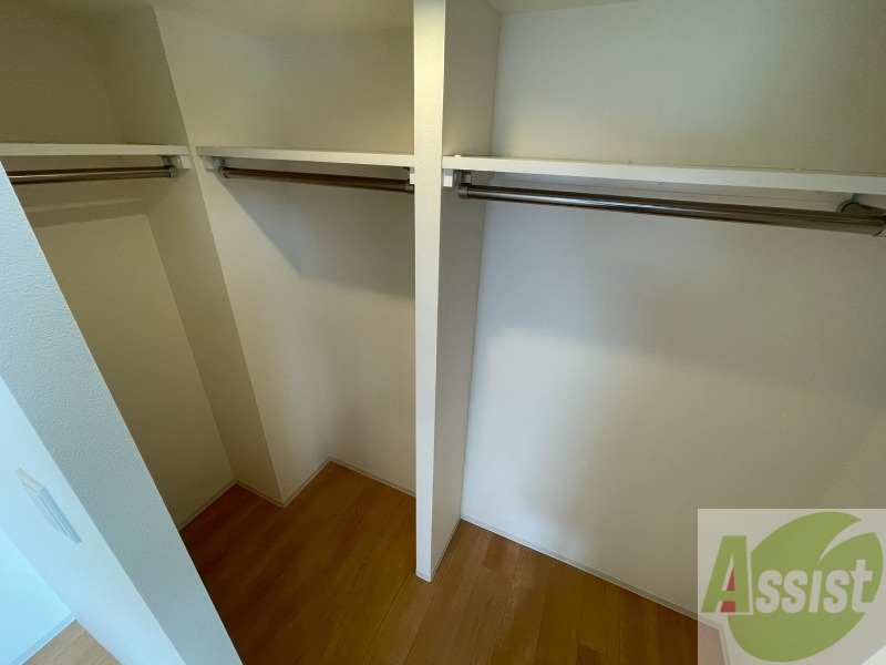 収納　収納もバッチリあるのでお部屋が片付きますよ！