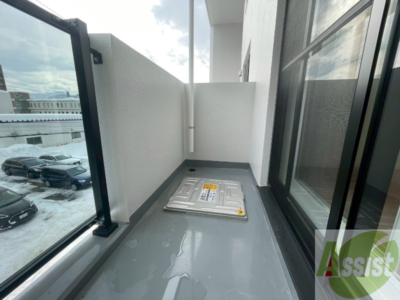 バルコニー　バルコニーです。洗濯物を干したり一息ついたりできますね！