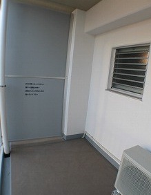 バルコニー　バルコニー