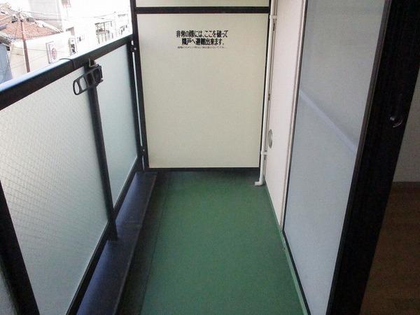 バルコニー　南向きバルコニー！