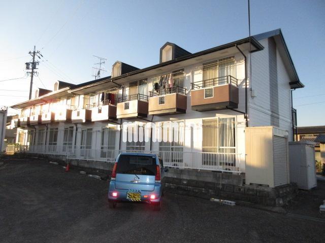 建物外観　外壁塗り替え済み。