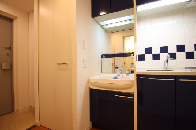 洗面設備　※別室の参考写真の為、現況優先です。