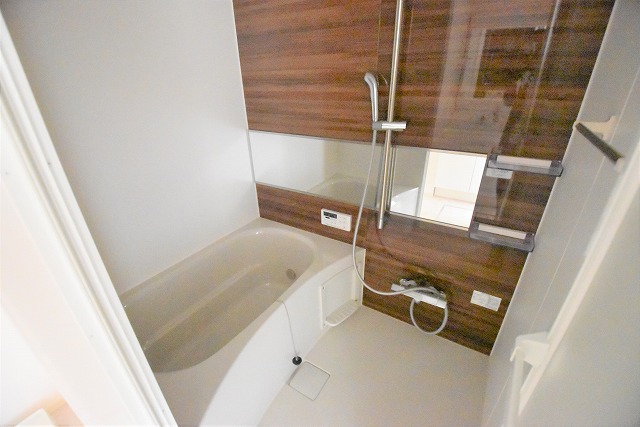 バス・シャワールーム　ヴァンベール京山