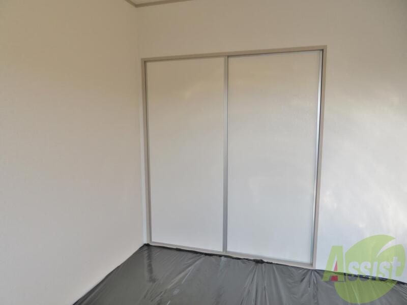 収納　収納は白でまとまっていて清潔感があります。