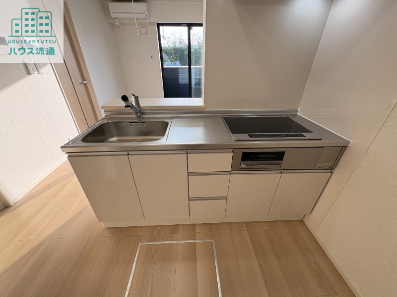 キッチン　※同タイプのお部屋の写真