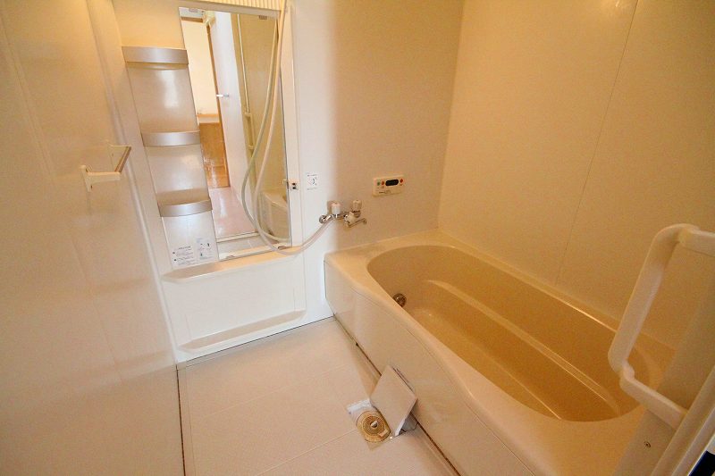 バス・シャワールーム　写真は類似です。