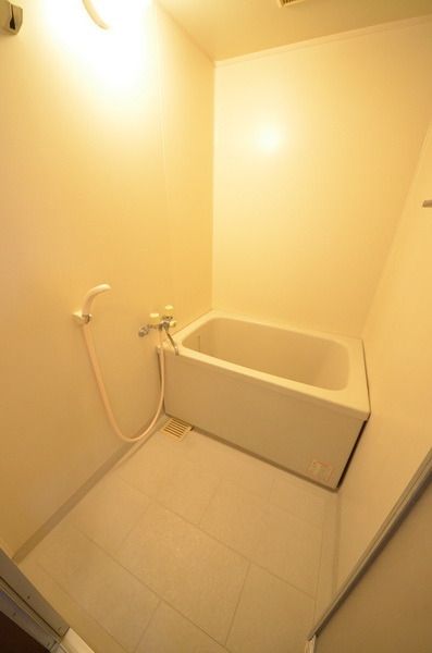 バス・シャワールーム　浴室