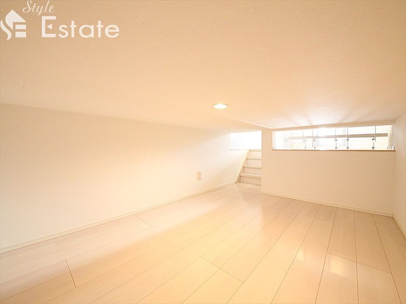 その他設備　床下収納