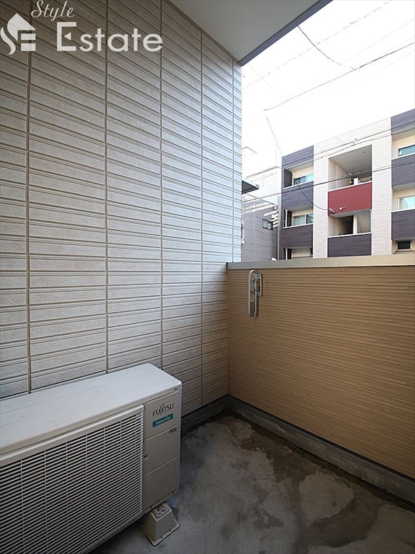 バルコニー　バルコニー