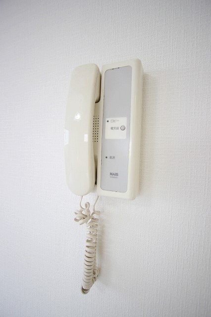 セキュリティ　同物件別号室の写真