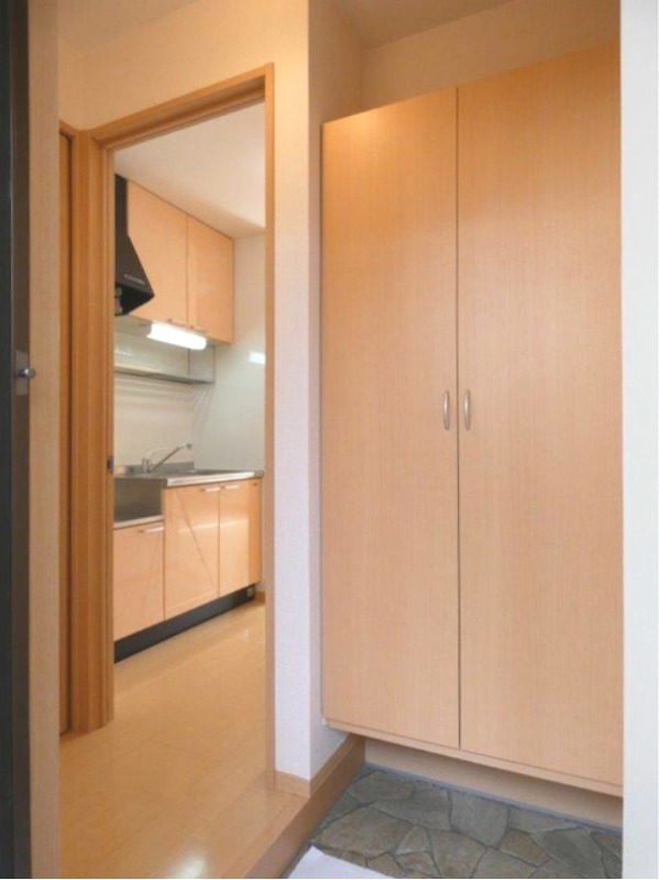 玄関　図面と現状に相違がある場合には現状を優先