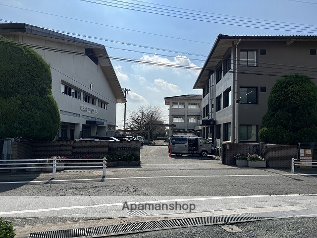 中学校　熊本市立　北部中学校（中学校）まで3400m