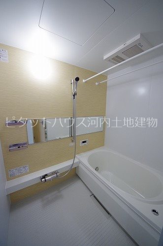 バス・シャワールーム　追い焚き・乾燥付き