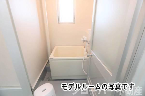 バス・シャワールーム　モデルルームの写真です