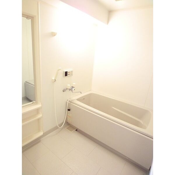 バス・シャワールーム　物件の画像6