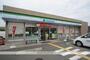 コンビニ　ファミリーマート　上牧町三軒屋店（コンビニ）まで562m
