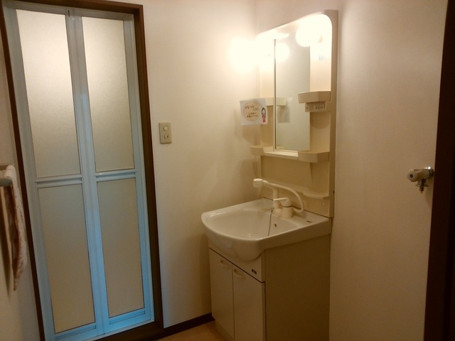 洗面設備　洗面化粧台