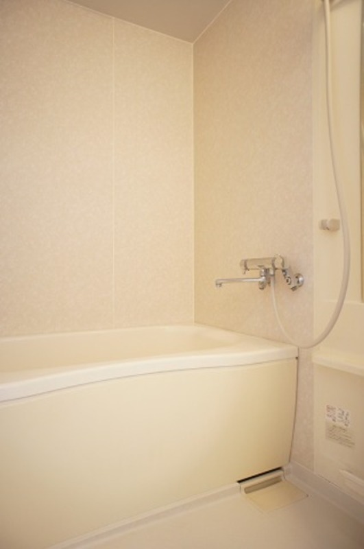 バス・シャワールーム　図面と現状に相違がある場合には現状を優先