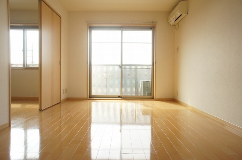 居室・リビング　図面と現状に相違がある場合には現状を優先