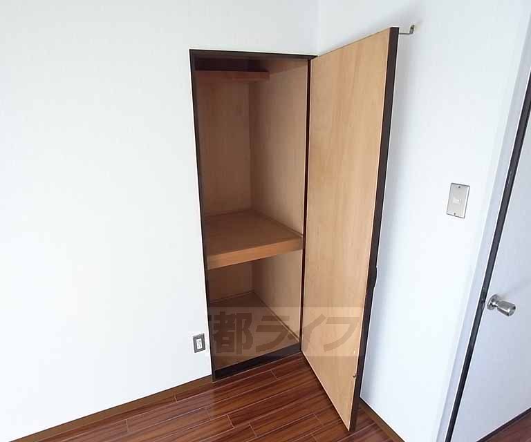 収納　収納付きです。