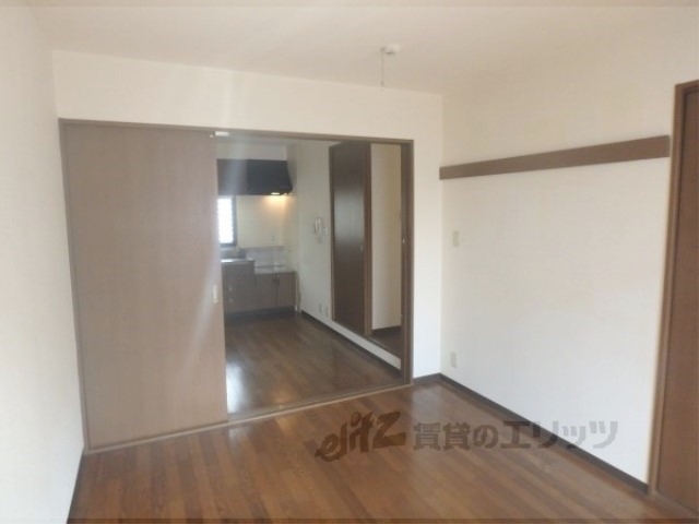 居室・リビング　洋室