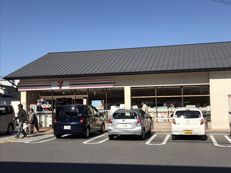 コンビニ　セブンイレブン 西野八幡田町店（コンビニ）まで374m