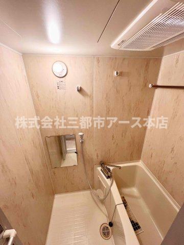 バス・シャワールーム　別部屋参考写真