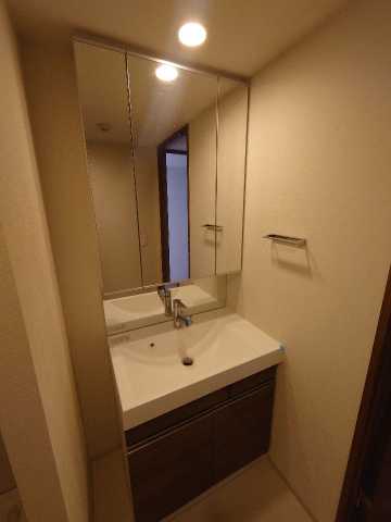 洗面設備　他部屋参照