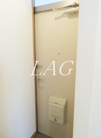 玄関　玄関です。